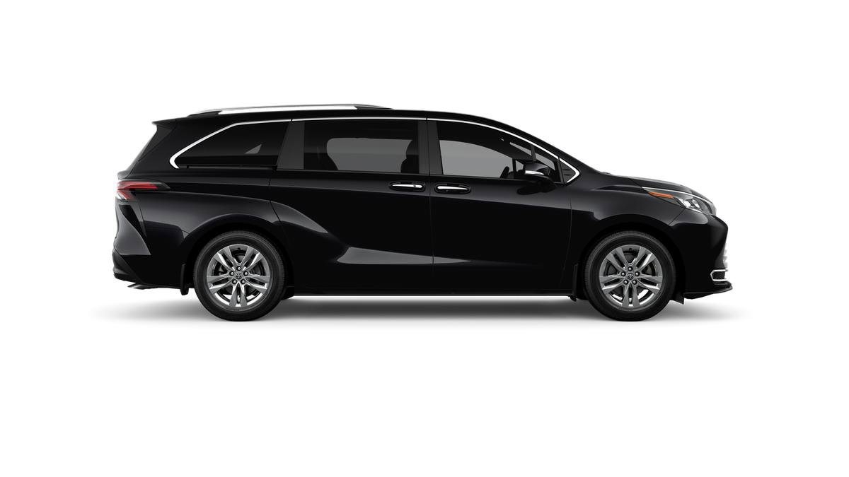 New 2026 Toyota Sienna Limited FWD image 14