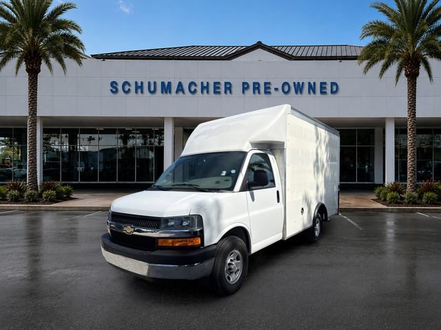 Used 2023 Chevrolet Express 3500 w/ Power Convenience Package RWD image 3
