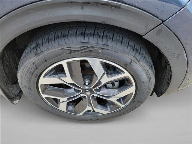 Used 2021 Kia Sportage EX w/ EX Technology Package FWD image 10