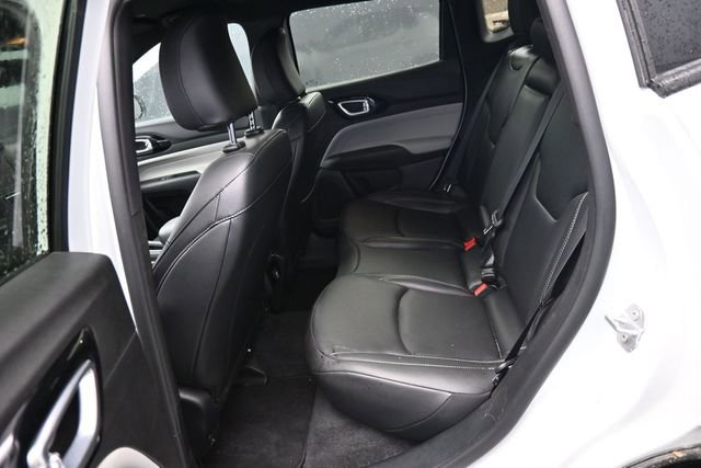 Used 2026 Jeep Compass Limited AWD/4WD image 31