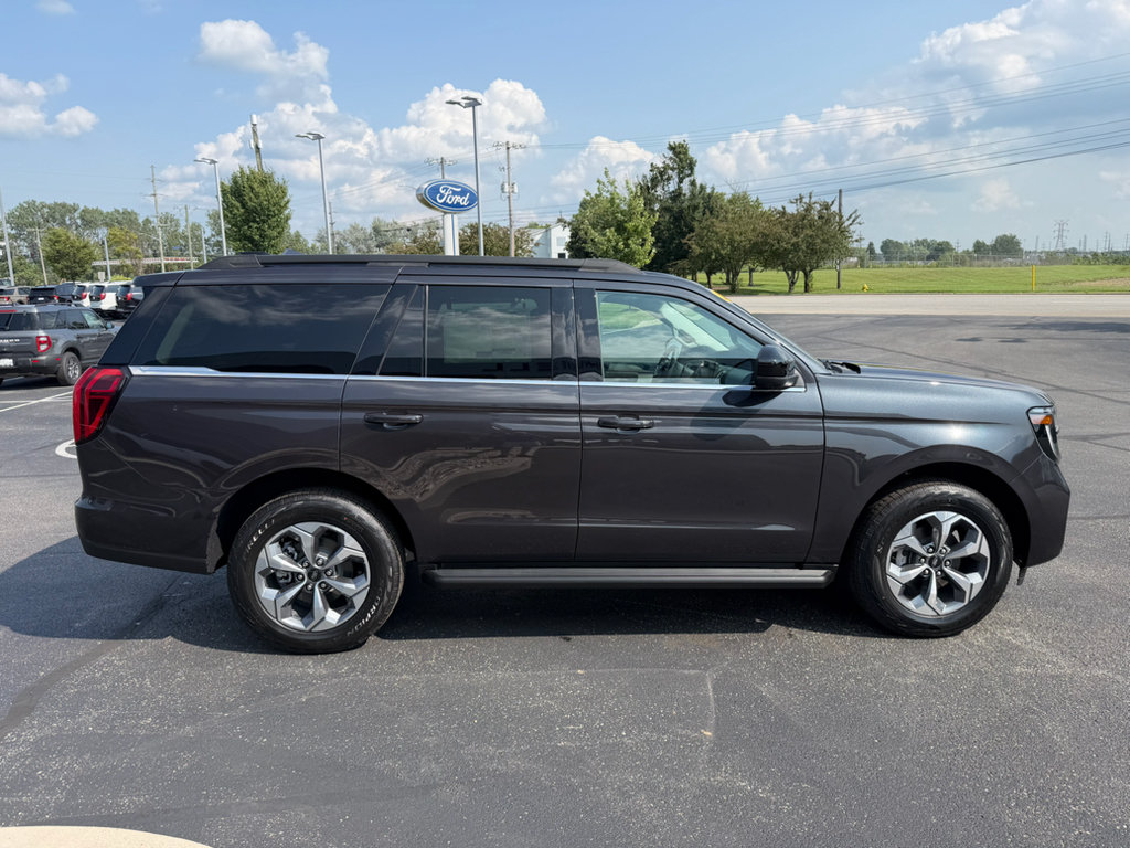 New 2027 Ford Expedition Active AWD/4WD image 5
