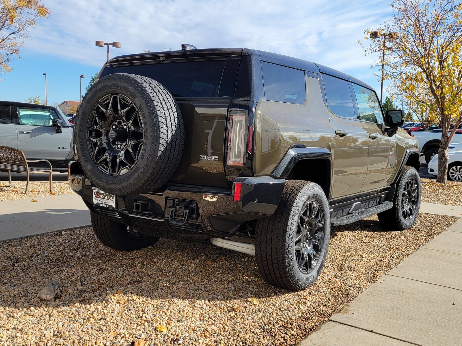 New 2026 GMC Hummer EV SUV w/ LPO, Dark Essentials Package image 3