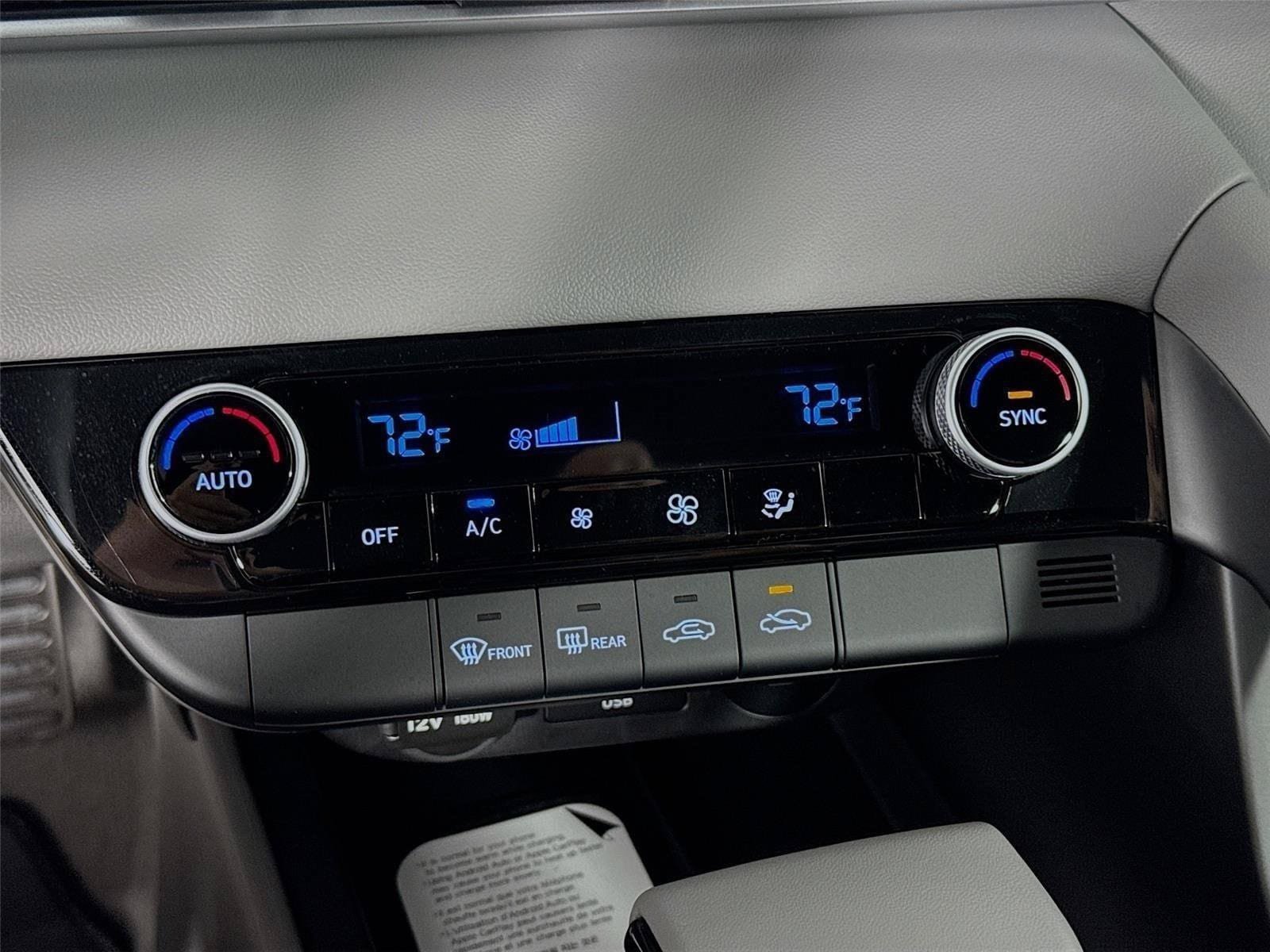 New 2026 Hyundai Elantra Sport FWD image 16