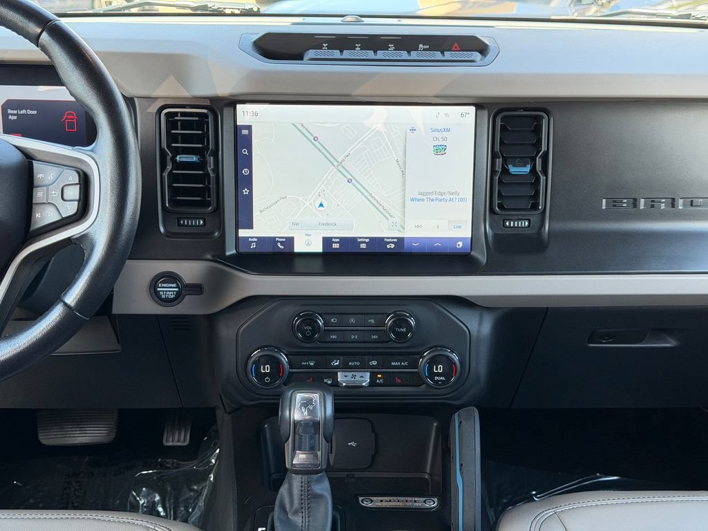 Used 2023 Ford Bronco Wildtrak AWD/4WD image 21