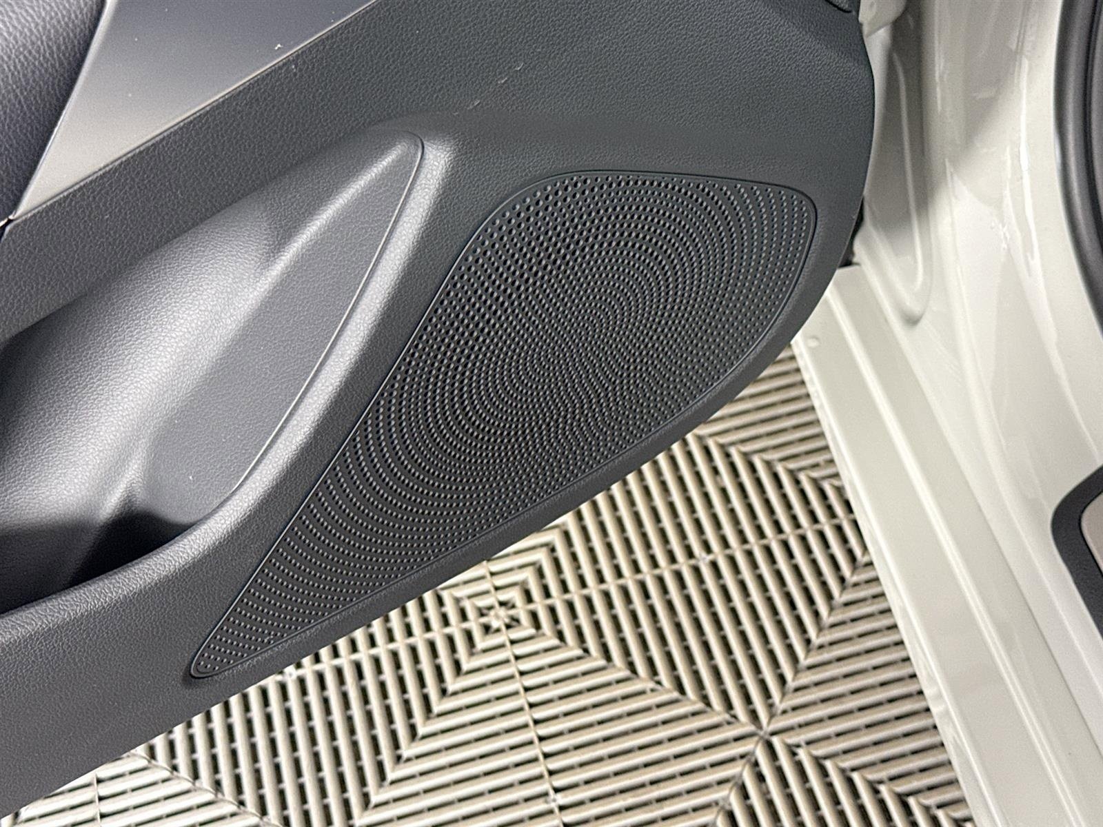 New 2026 Genesis G70 2.5T image 20