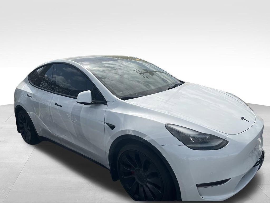 Used 2022 Tesla Model Y Performance image 8
