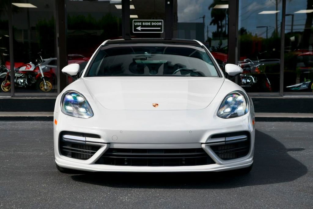 Used 2018 Porsche Panamera Turbo S image 5