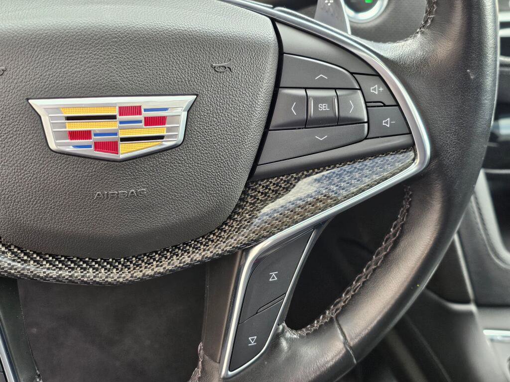 Used 2022 Cadillac XT5 Sportv image 32