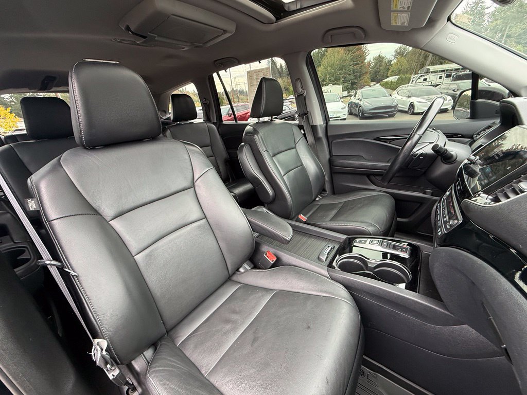 Used 2020 Honda Pilot Touring image 23