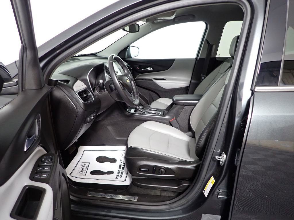 Used 2018 Chevrolet Equinox Premier FWD image 23