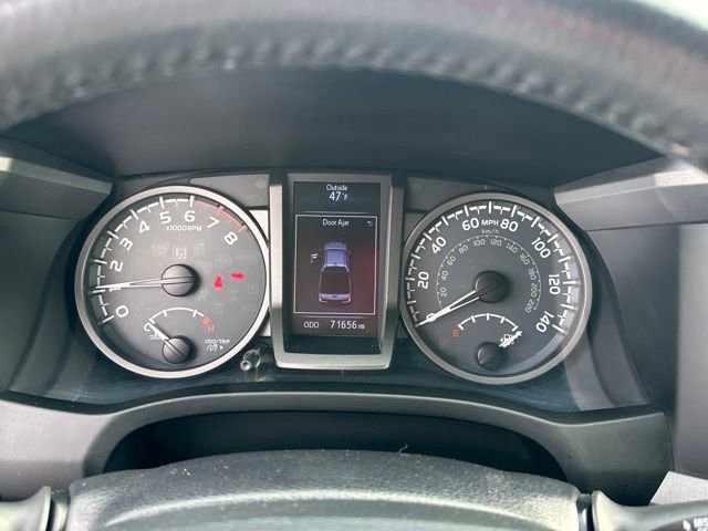Used 2017 Toyota Tacoma 4x4 Double Cab image 21
