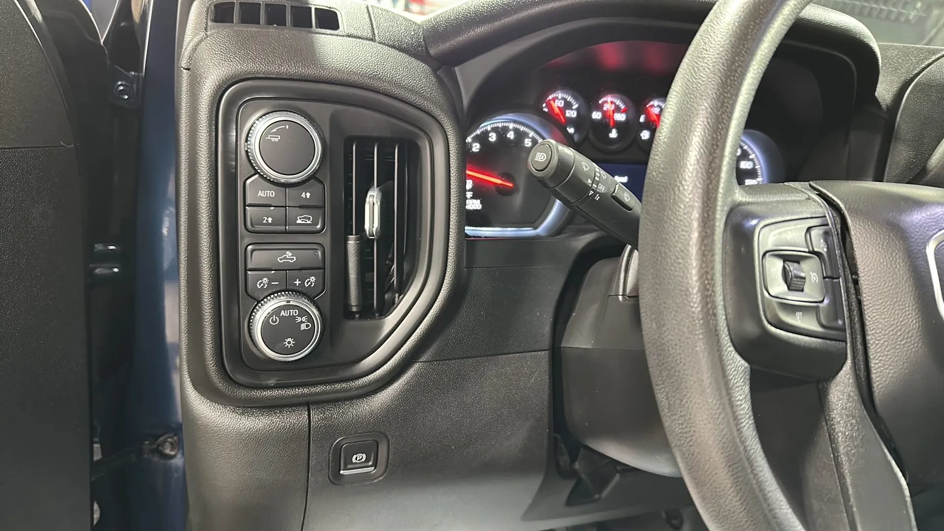 Used 2023 GMC Sierra 1500 Pro w/ Pro Value Package AWD/4WD image 20