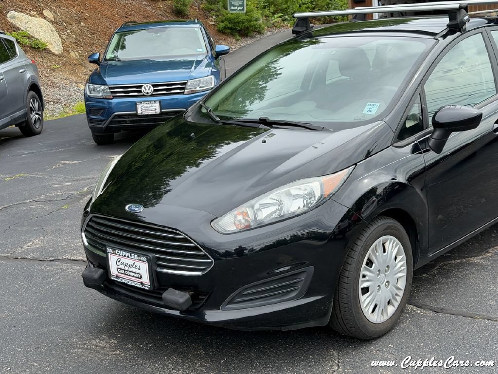 Used 2017 Ford Fiesta S FWD image 31
