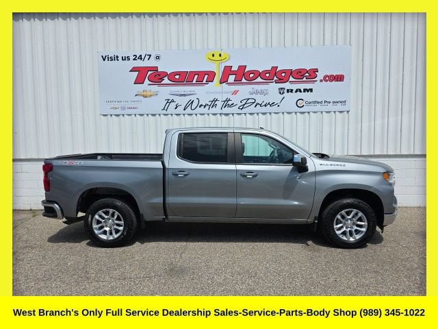 Used 2023 Chevrolet Silverado 1500 LT AWD/4WD image 1