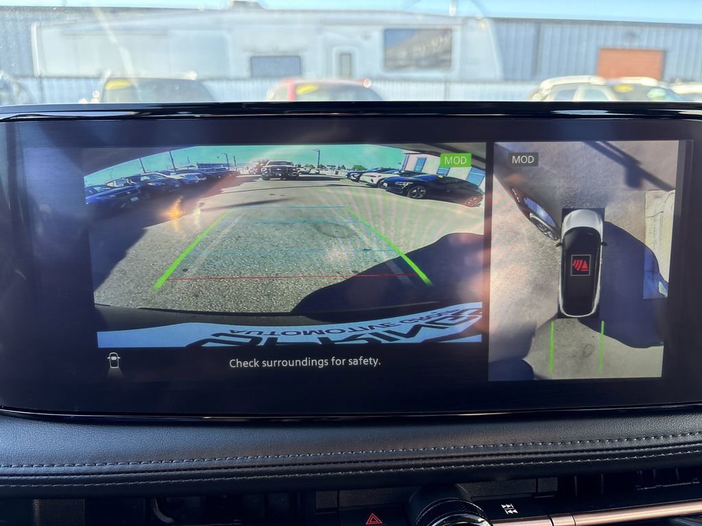 Used 2024 Nissan Ariya FWD image 21