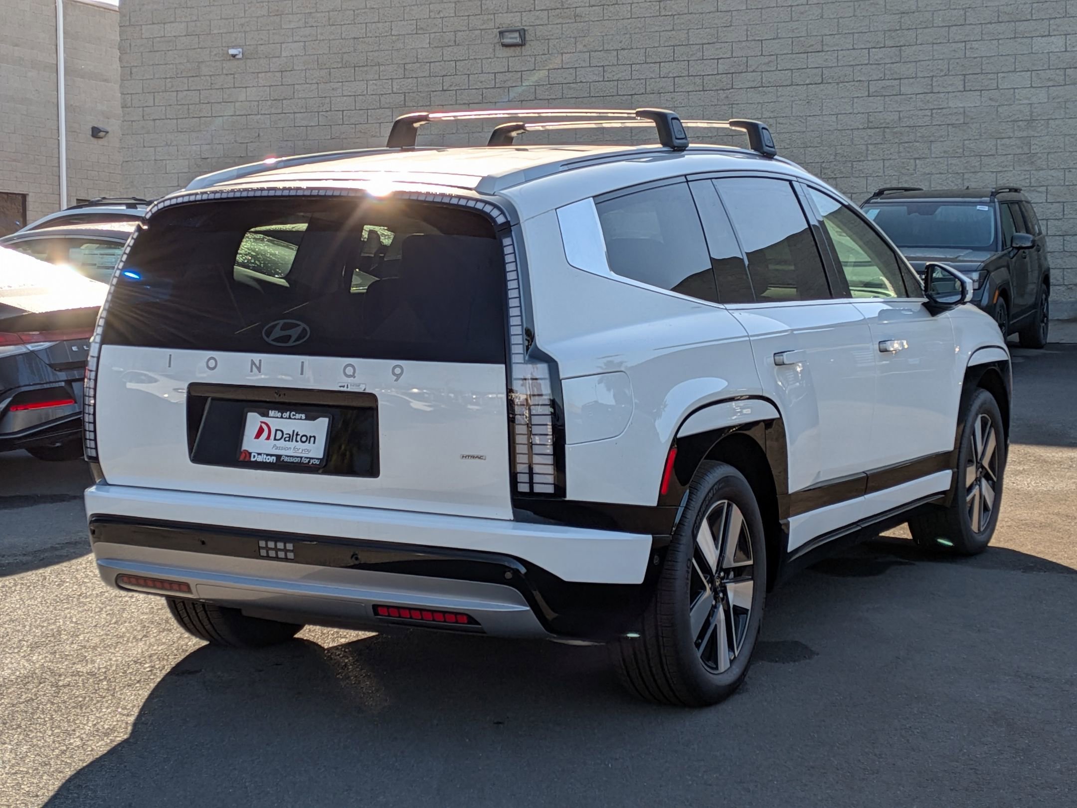New 2026 Hyundai Ioniq 9 SEL image 4