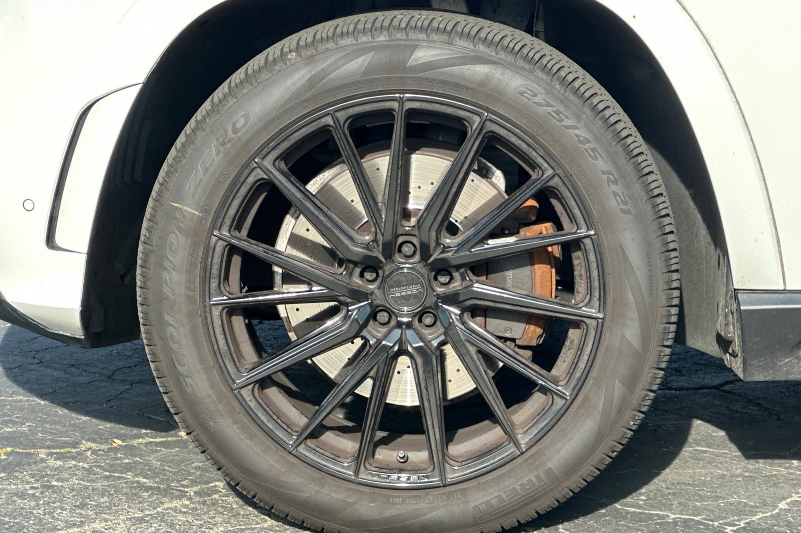 Used 2022 Mercedes-Benz GLS 450 4MATIC image 38