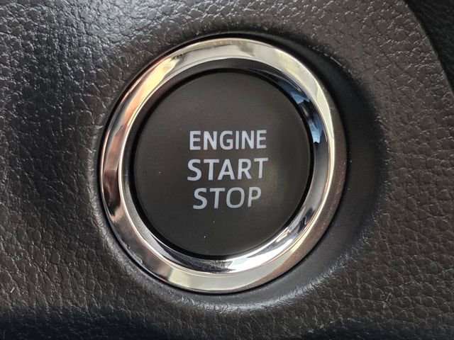 Used 2024 Toyota RAV4 XLE Premium image 31