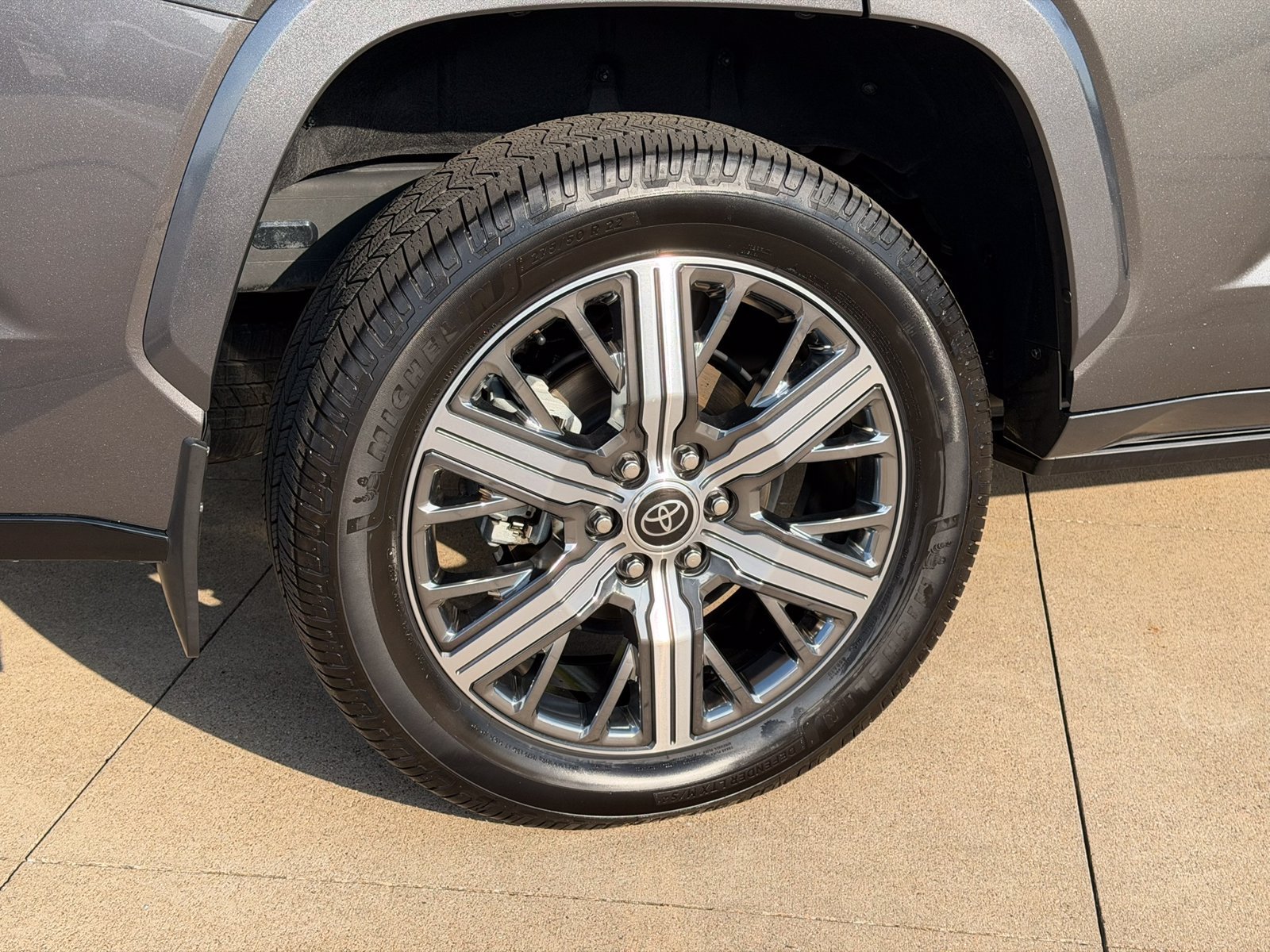 Used 2023 Toyota Sequoia Capstone AWD/4WD image 8