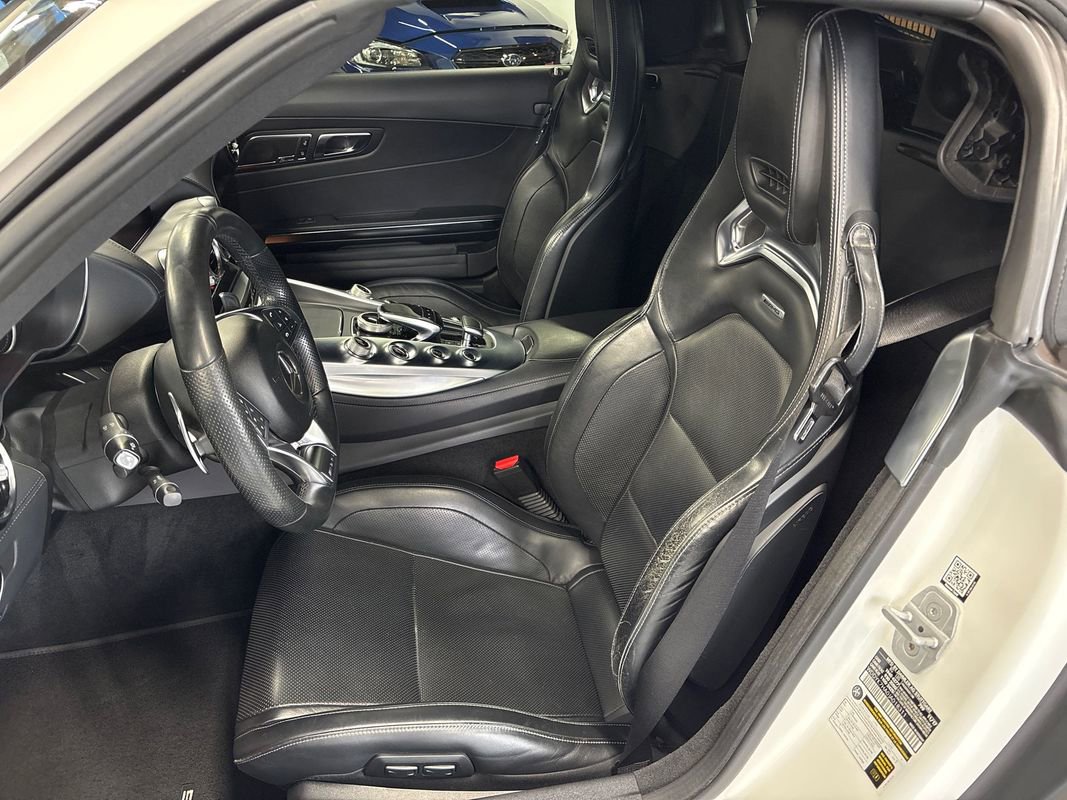 Used 2018 Mercedes-Benz AMG GT Roadster w/ Lane Tracking Package image 34