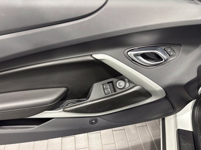 Used 2023 Chevrolet Camaro SS RWD image 32