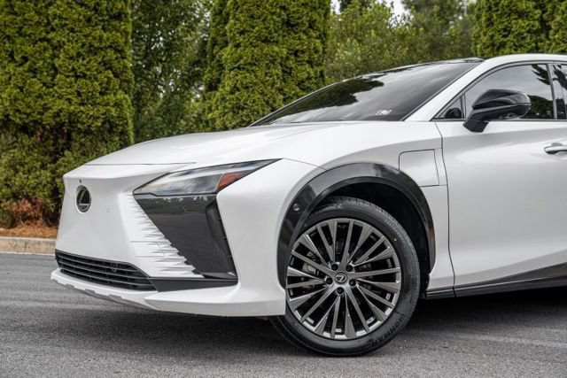 Used 2023 Lexus RZ 450e Premium w/ Accessory Package (2T) AWD/4WD image 3