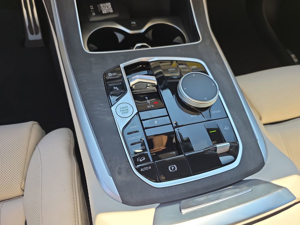 New 2026 BMW X7 xDrive40i w/ M Sport Package image 17