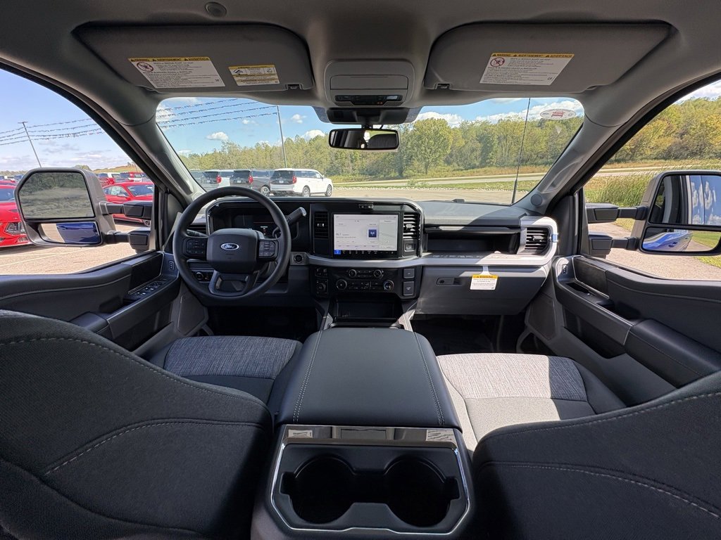 New 2026 Ford F350 XLT w/ XLT Premium Package image 30