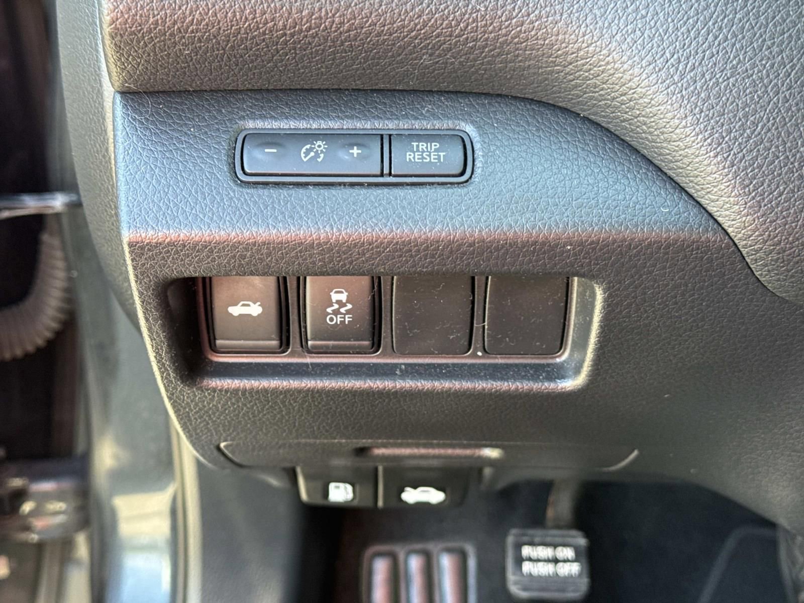 Used 2018 Nissan Altima 2.5 SV image 21