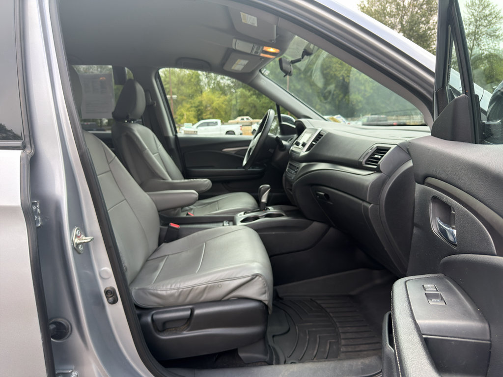 Used 2019 Honda Ridgeline Sport image 14
