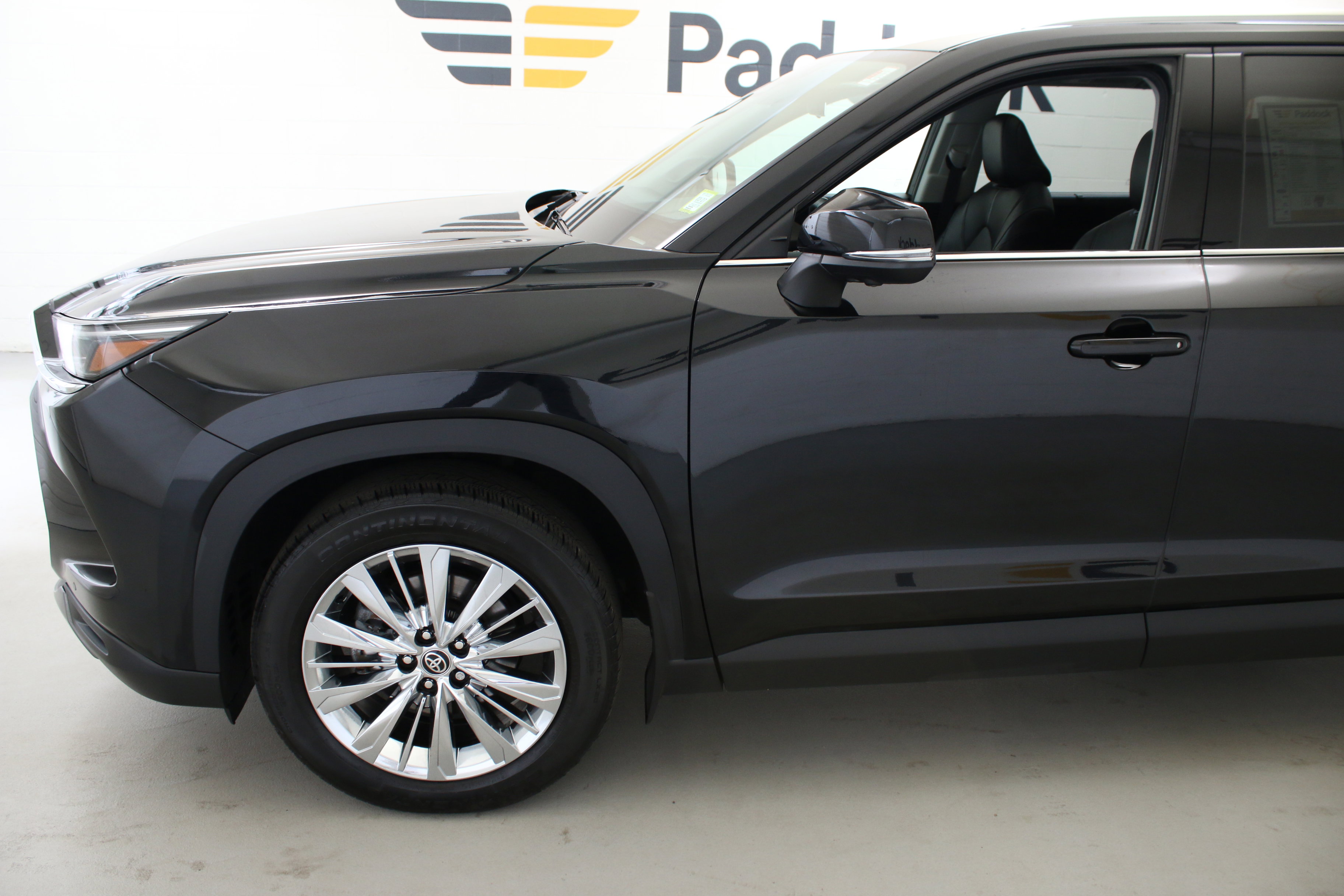 Used 2024 Toyota Grand Highlander Platinum image 4