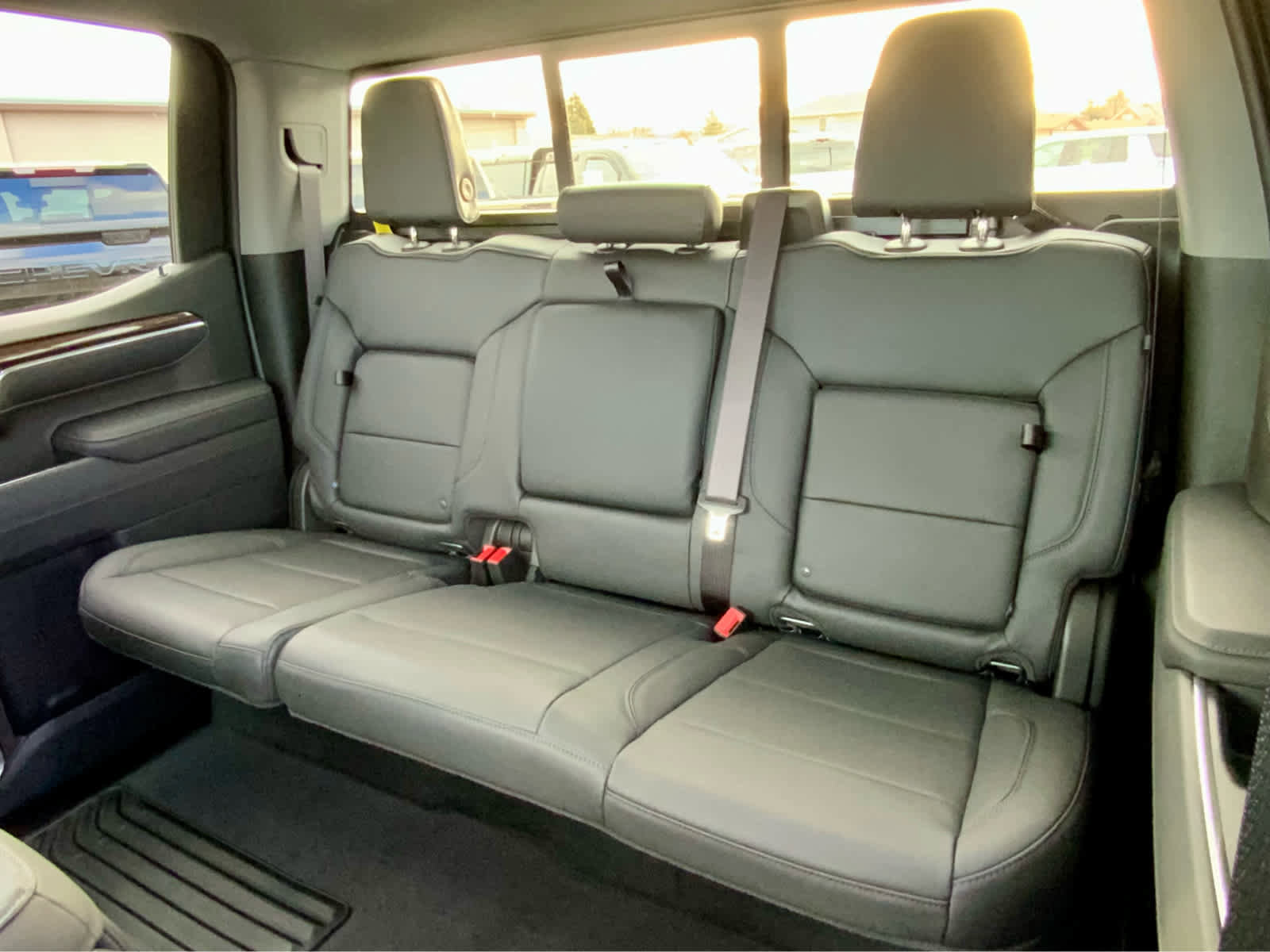 New 2026 Chevrolet Silverado 1500 LT w/ Leather Package image 32