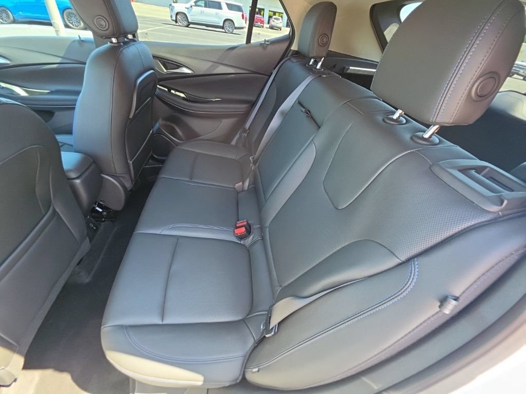 Certified 2025 Buick Encore GX Sport Touring w/ Comfort Package FWD image 17