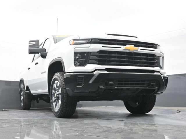 Used 2024 Chevrolet Silverado 2500 Custom w/ Custom Convenience Package AWD/4WD image 55