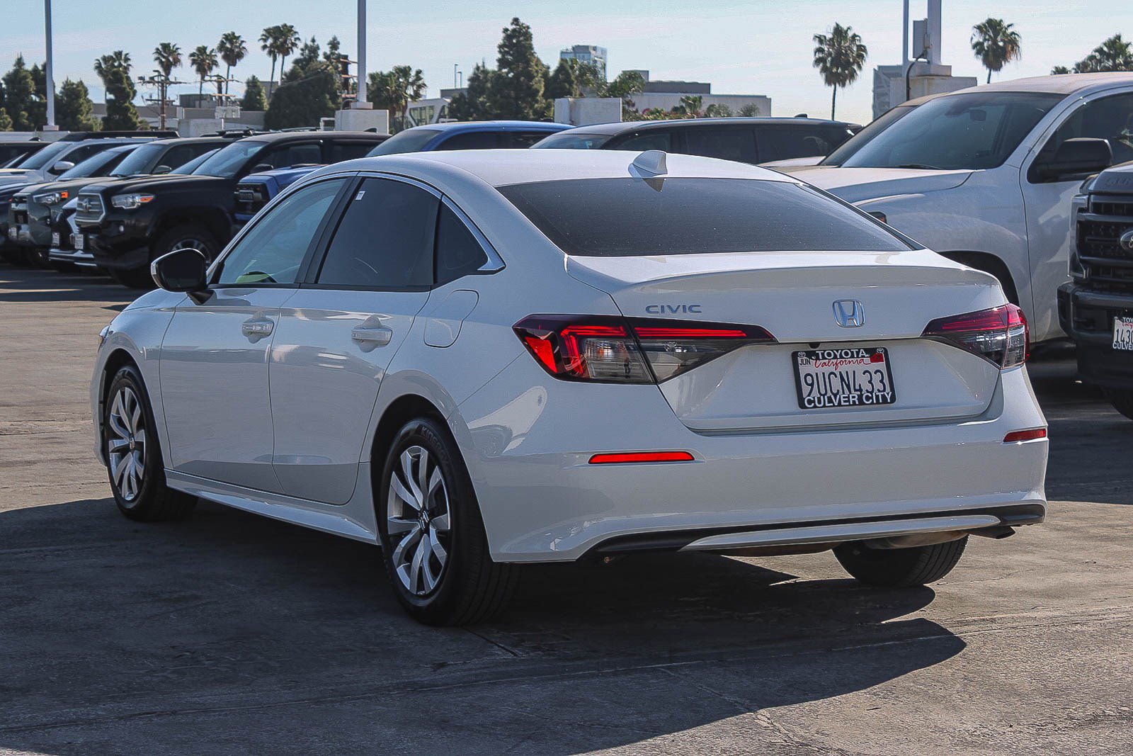 Used 2025 Honda Civic LX image 7