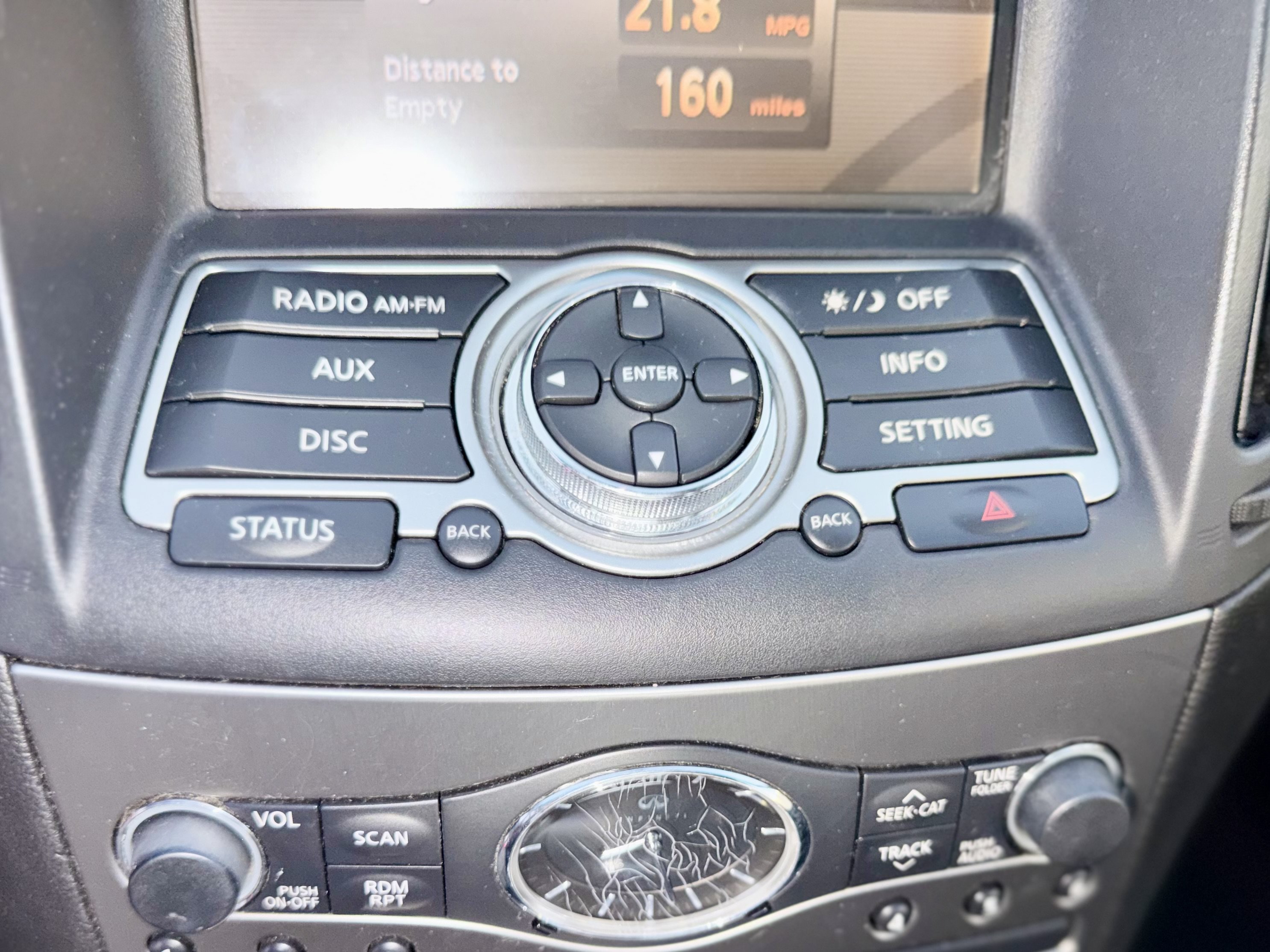 Used 2012 INFINITI G37 x Sedan w/ Premium Pkg AWD/4WD image 17
