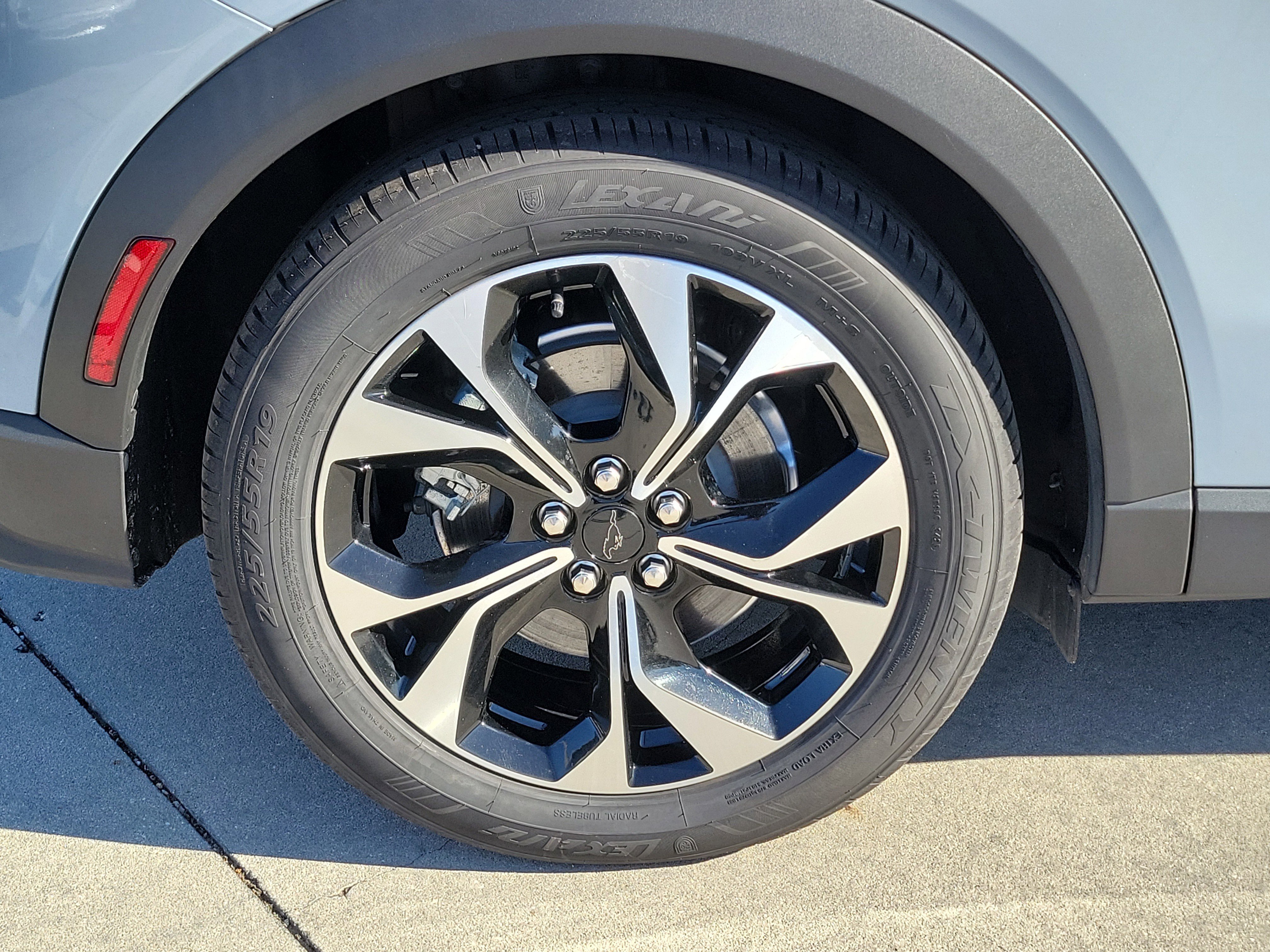 Used 2024 Ford Mustang Mach-E Select image 9