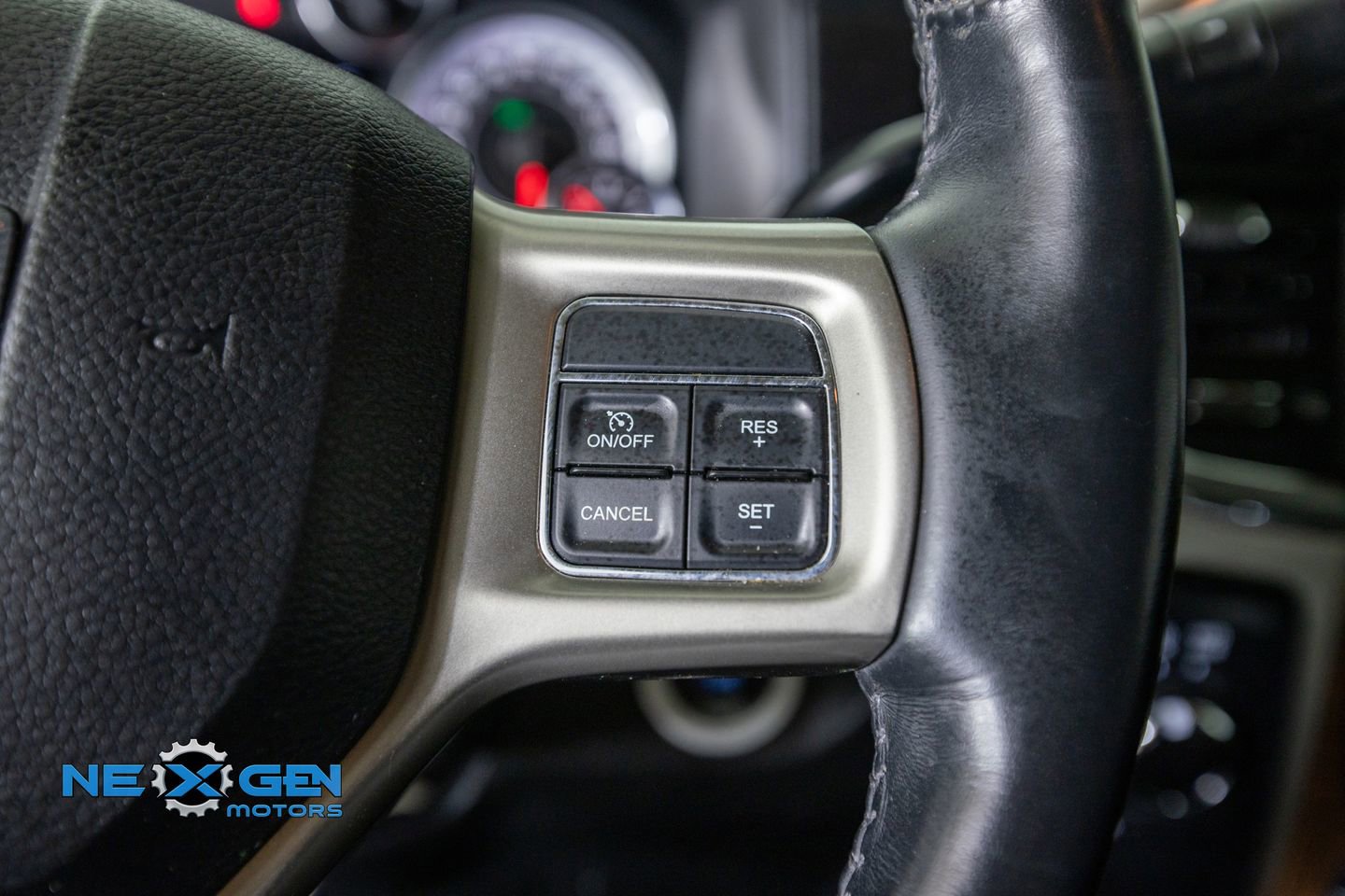 Used 2016 RAM 2500 Laramie w/ Sport Appearance Group AWD/4WD image 15