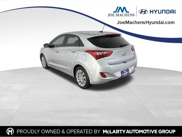 Used 2016 Hyundai Elantra GT FWD image 8