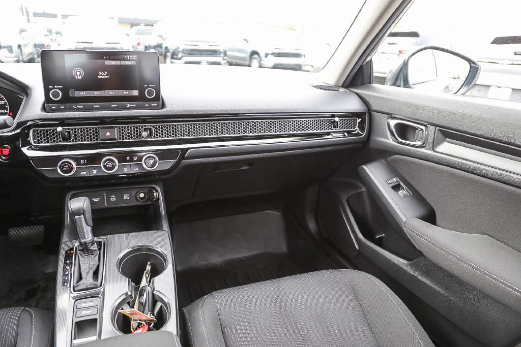 Used 2025 Honda Civic LX image 29