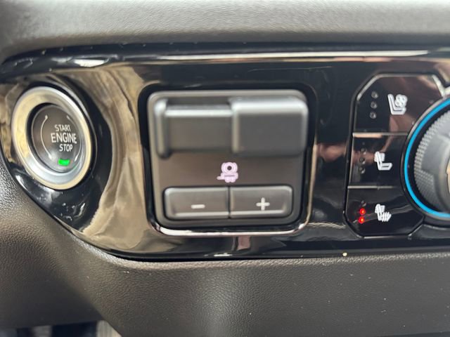 Used 2024 Chevrolet Silverado 2500 ZR2 w/ Snow Plow Prep/Camper Package AWD/4WD image 16