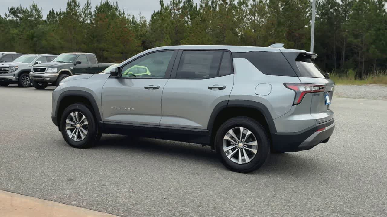 New 2027 Chevrolet Equinox LT FWD image 6