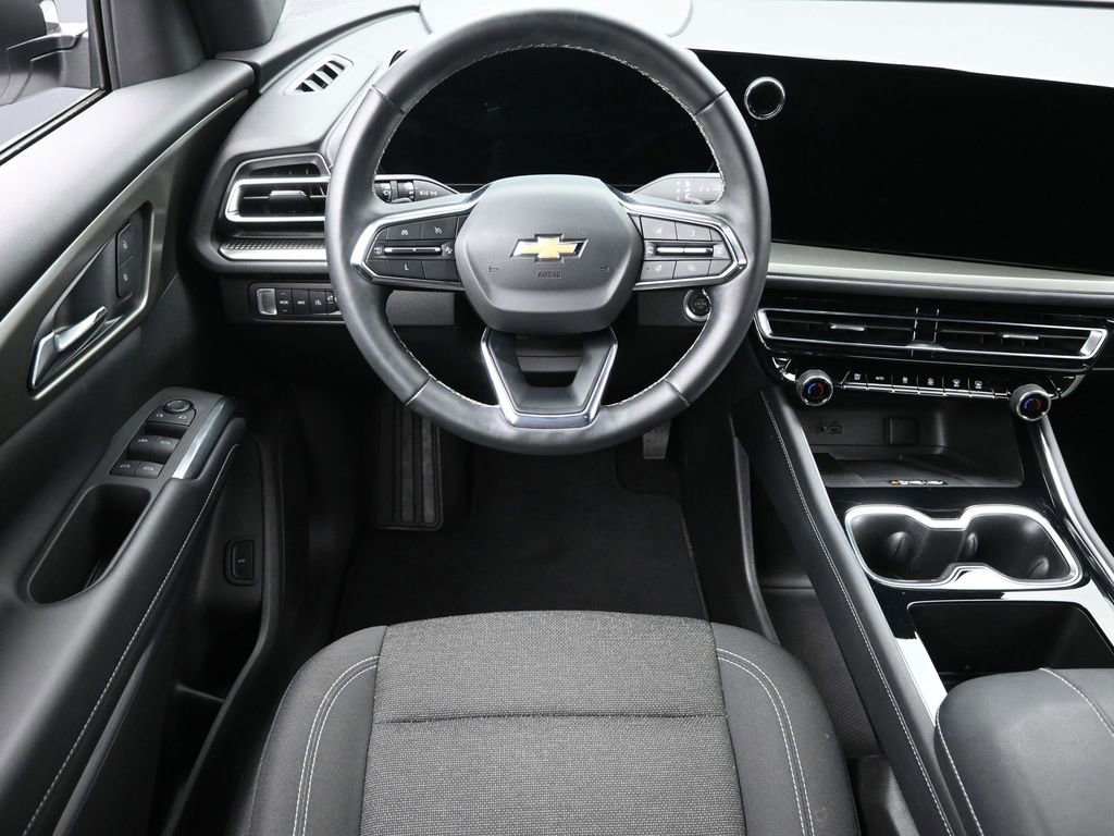 Certified 2025 Chevrolet Traverse LT image 14