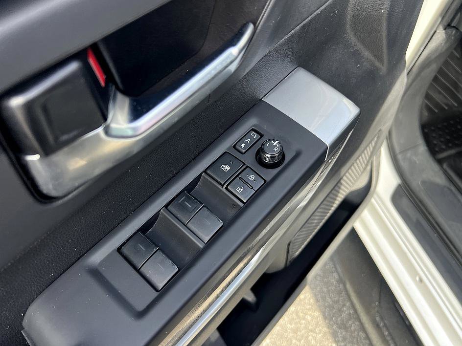 Used 2023 Toyota Tundra Platinum image 21