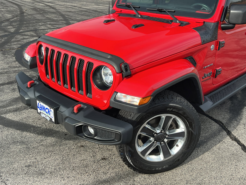 Used 2018 Jeep Wrangler Unlimited Sahara w/ Cold Weather Group image 8
