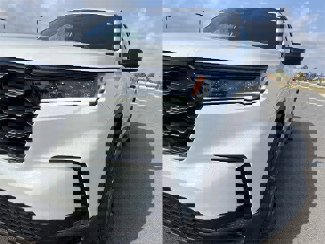 New 2025 Honda Pilot Sport image 9