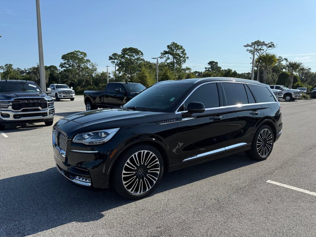 Used 2024 Lincoln Aviator Black Label w/ Dynamic Handling Package AWD/4WD image 7