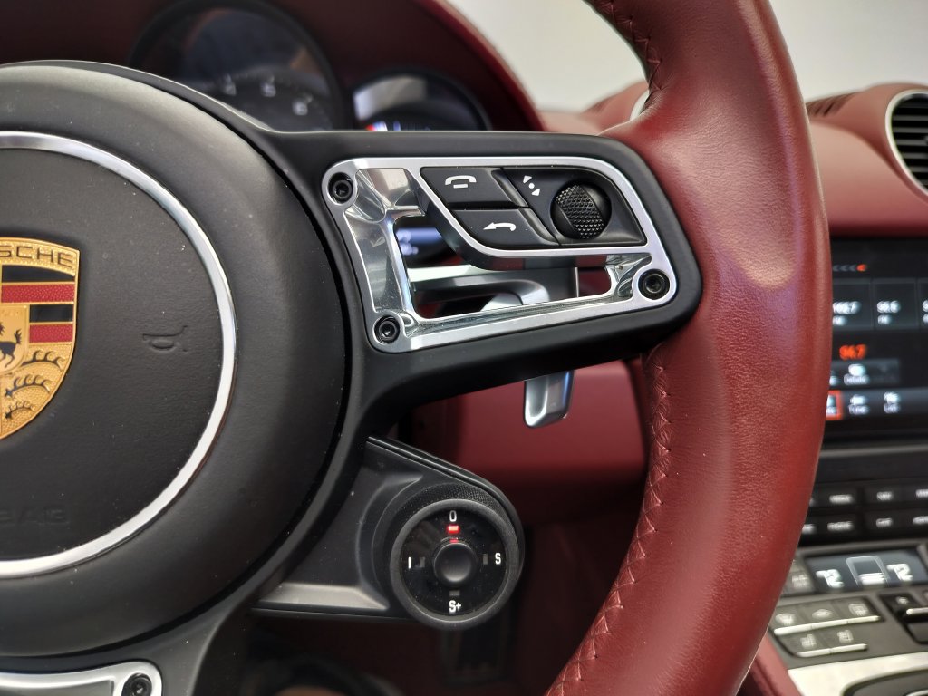 Used 2022 Porsche 718 Boxster GTS RWD image 9