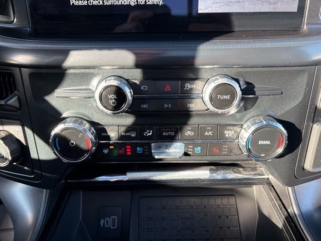 Used 2025 Ford F150 Lariat w/ Equipment Group 502A High image 33