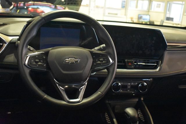 Used 2025 Chevrolet TrailBlazer ACTIV w/ Convenience Package image 22